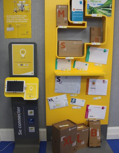 Photo intérieure de la poste 2