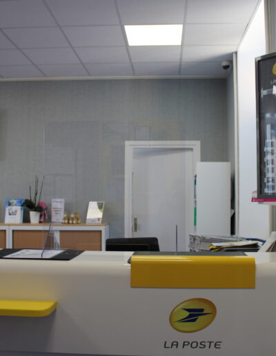 Photo intérieur de la poste 1
